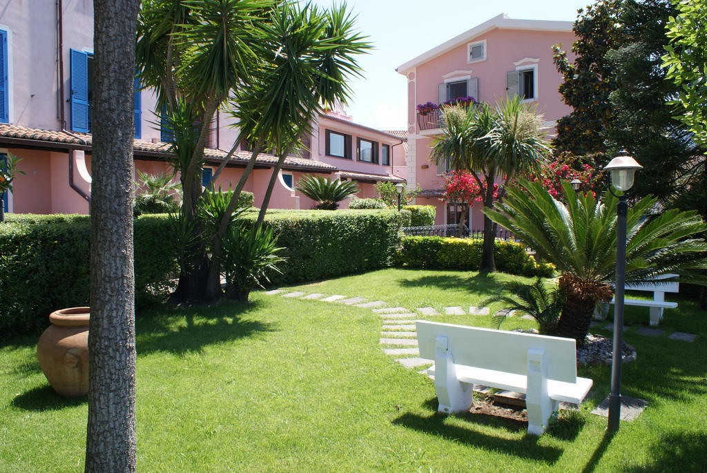 Hotel Ristorante Borgo La Tana Maratea Extérieur photo